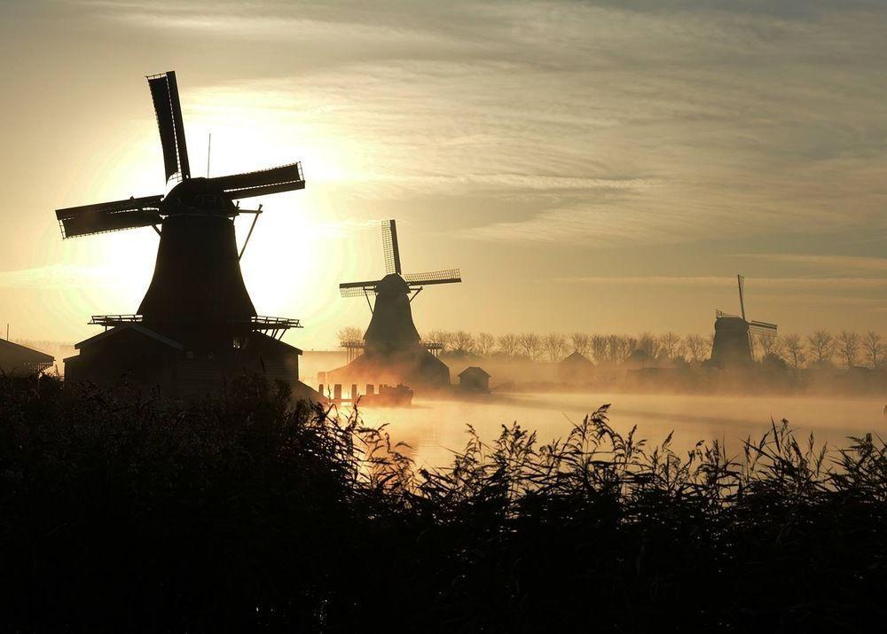 Stay Overnight At Windmill Village Zaanse Schans - Amsterdam Zaandam Exterior photo